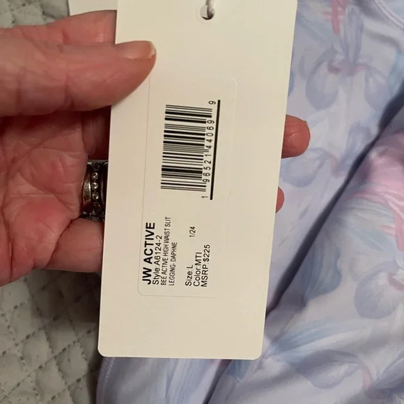 NWT JOHNNY WAS Bee Active 2PC SET Lavender Floral Top/Active Wear Legging L - Picture 4 of 6